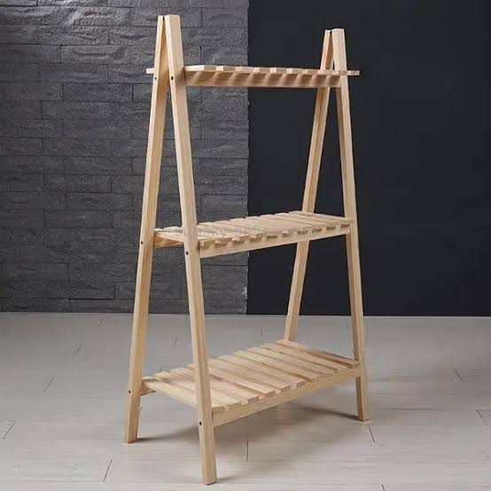 Transform Your Space with a Beautiful Wooden Decoration Stand